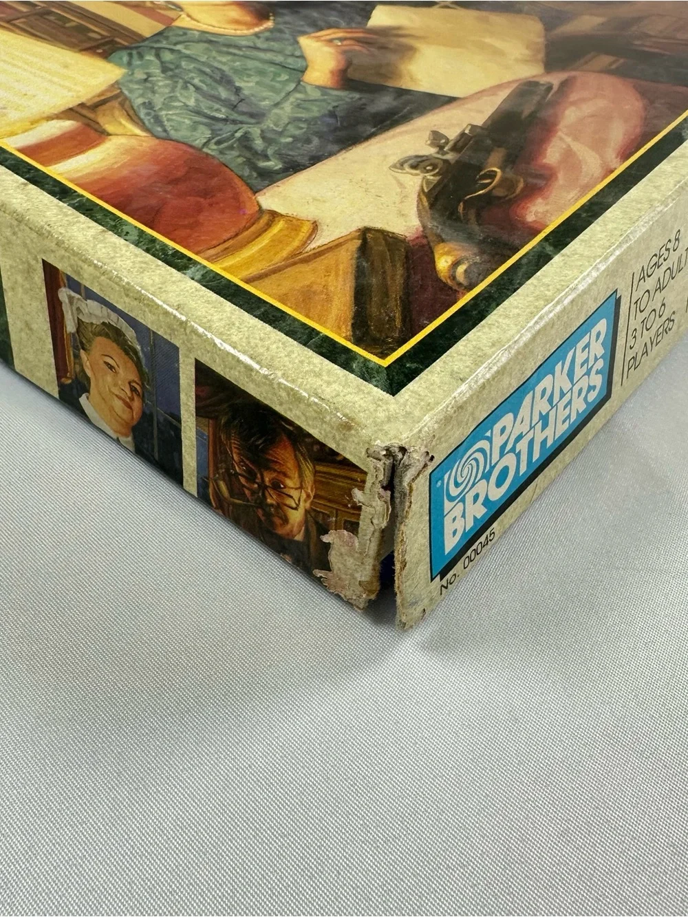 Parker Brothers Vintage CLUE Board Game 1992, Family Game Night Fun, Nostalgic